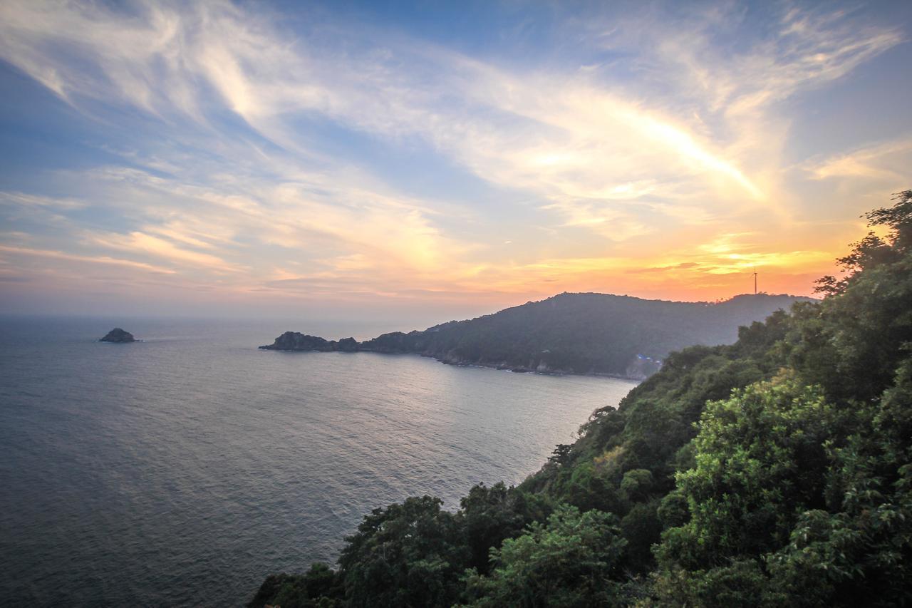 หลังค่าย การ์เดน ลักชัวรี วิลลา Villa เกาะเต่า ภายนอก รูปภาพ
