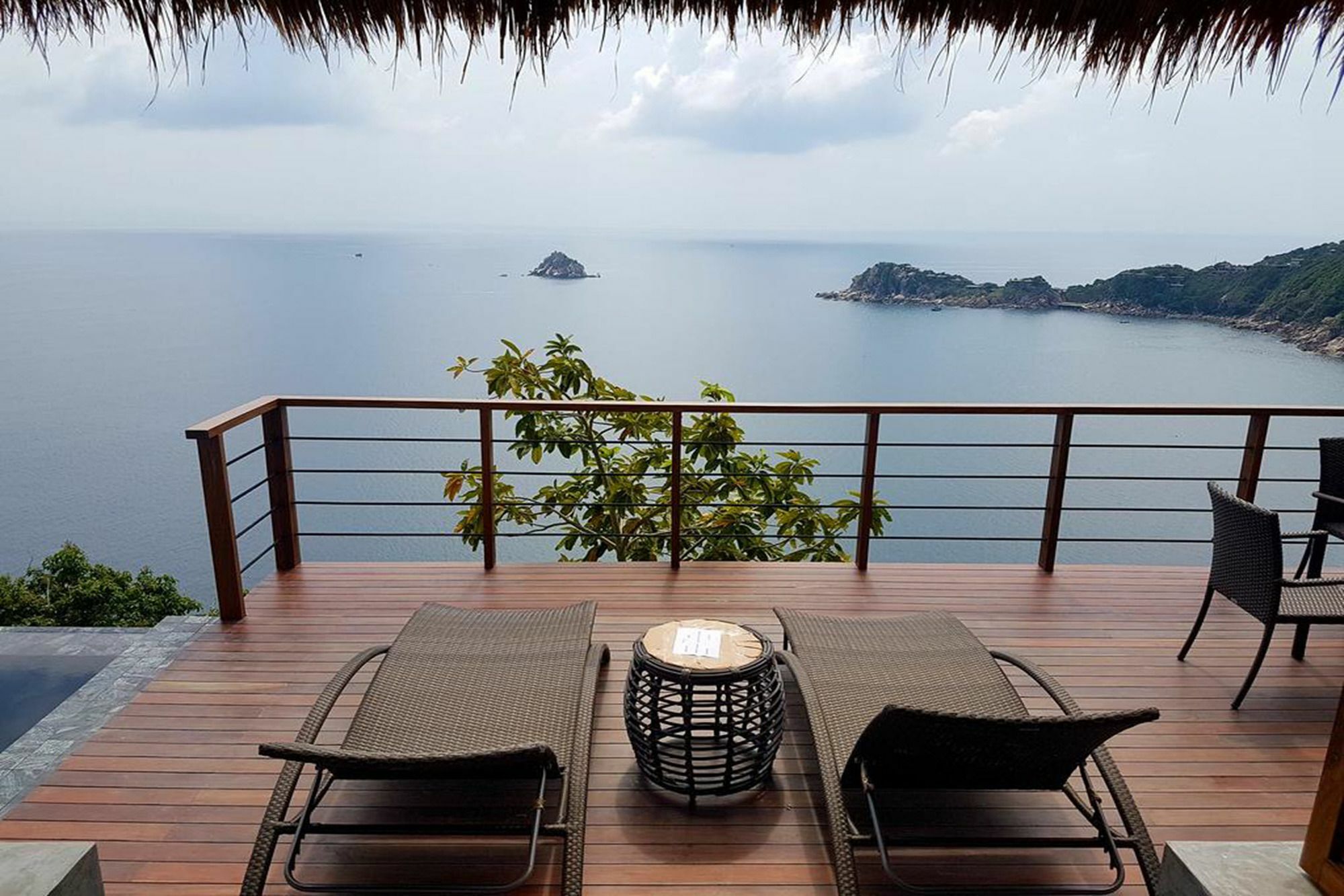 หลังค่าย การ์เดน ลักชัวรี วิลลา Villa เกาะเต่า ภายนอก รูปภาพ